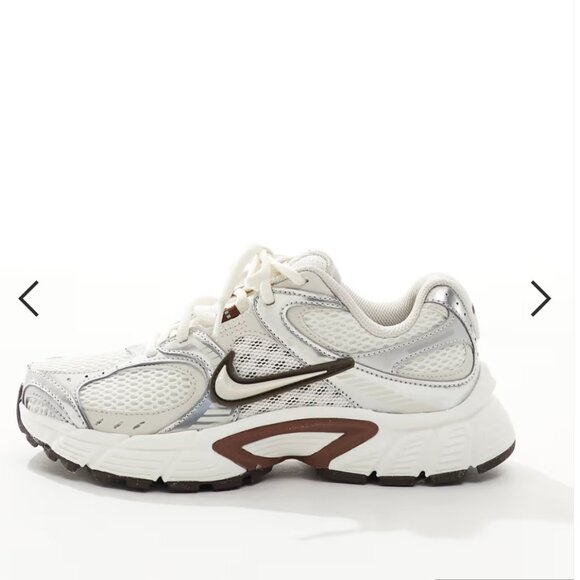 GUC  Nike V5 RNR sneakers in off white and brown - Picture 2 of 2